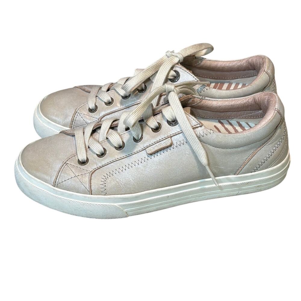 Taos Women's Taos Oyster Plim Soul Lux Comfort Leather Lace Up Sneakers Size 8